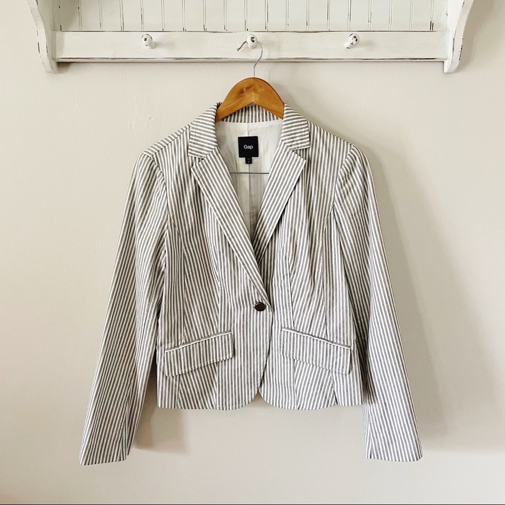 GAP blazer